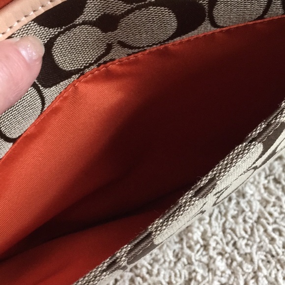 Coach shoulder bag - Picture 13 of 15